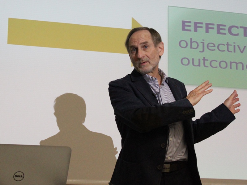 Predavanje prof.dr.sc.Ferrea Laeversa & Julie Moons